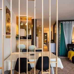 Confortable Renove Proche Centre-ville Appartement